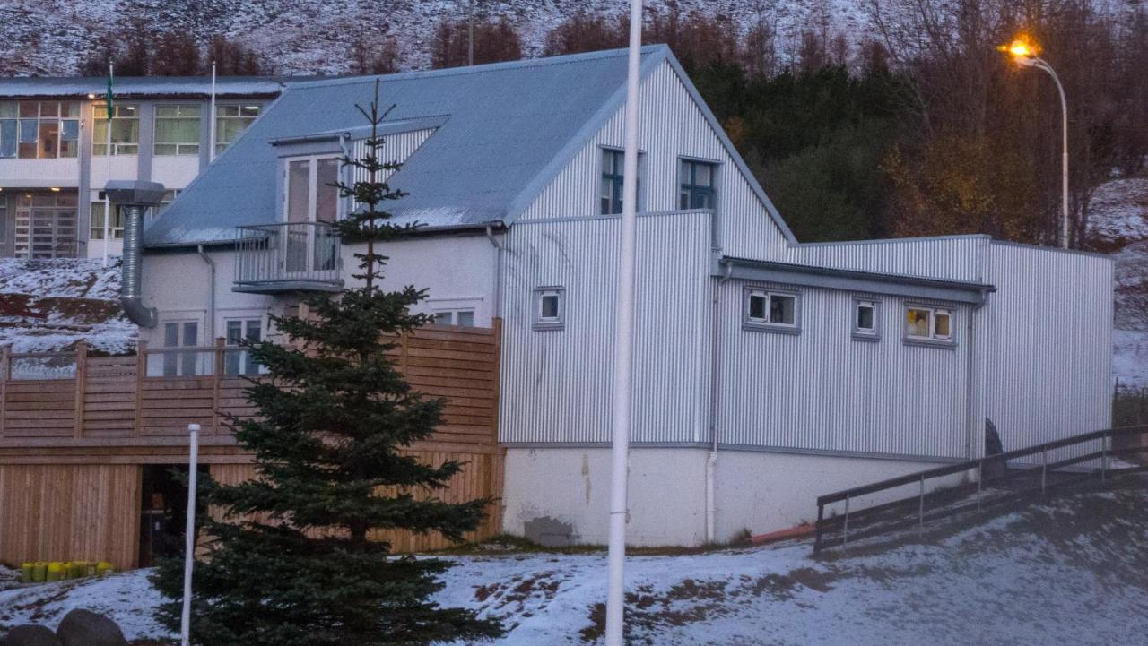 Harbour Inn - Guesthouse Bildudalur Экстерьер фото